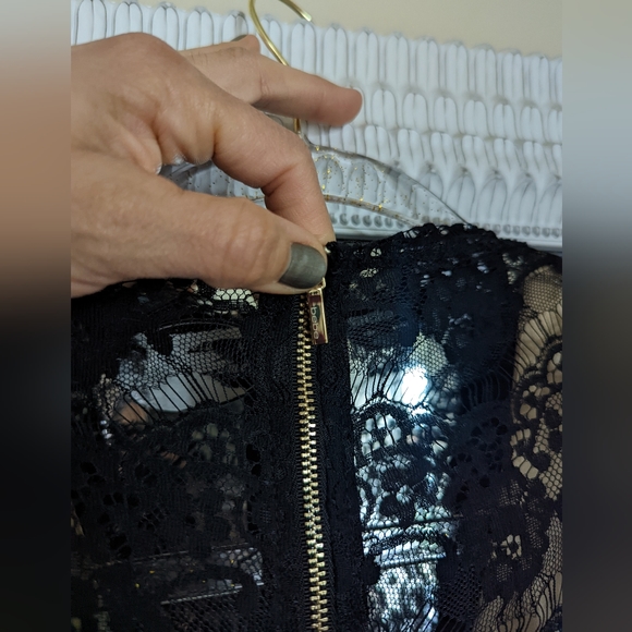 Bebe dress - Picture 6 of 8